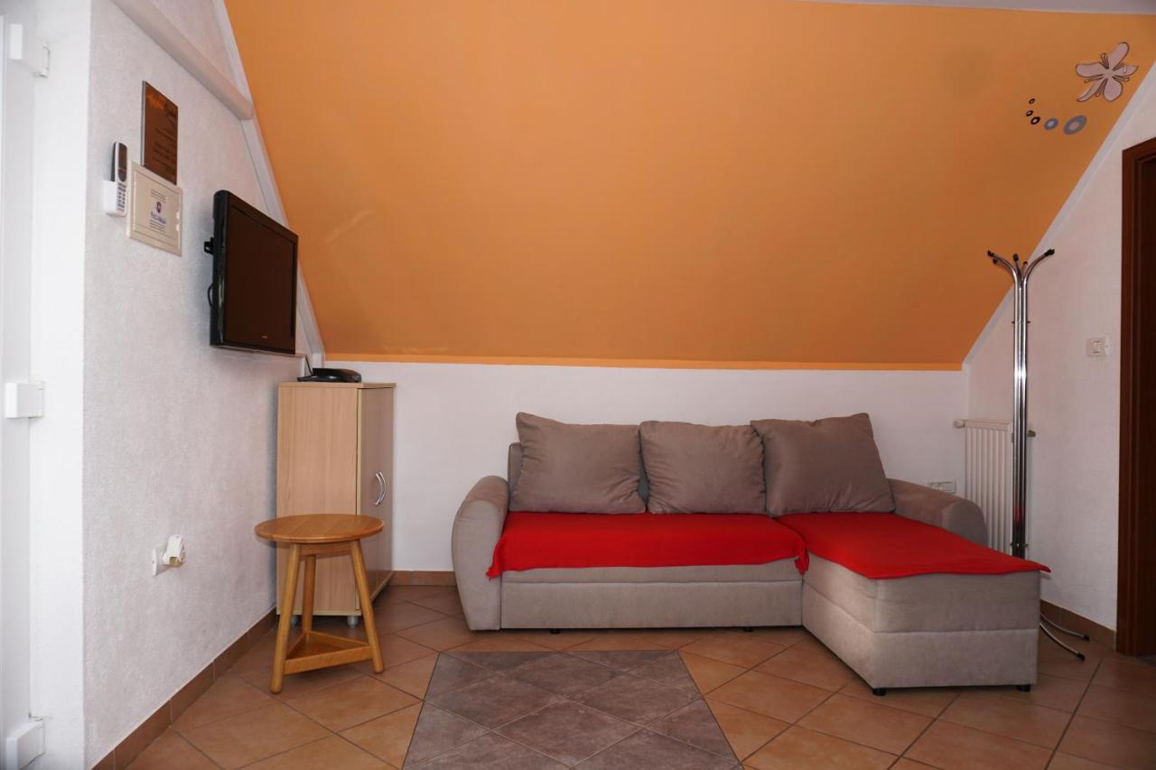 Ozebek Appartement *